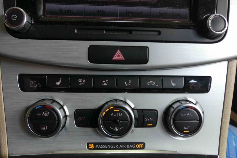 Блок керування пічкою клімат Volkswagen Passat CC 3AA907044AN — фото деталі 2