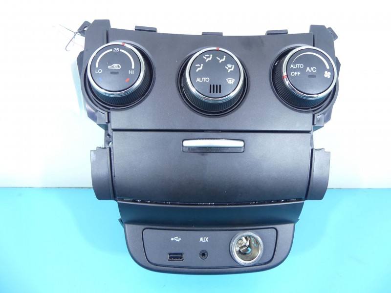 Блок керування пічкою клімат Ssangyong Korando 68710-34101