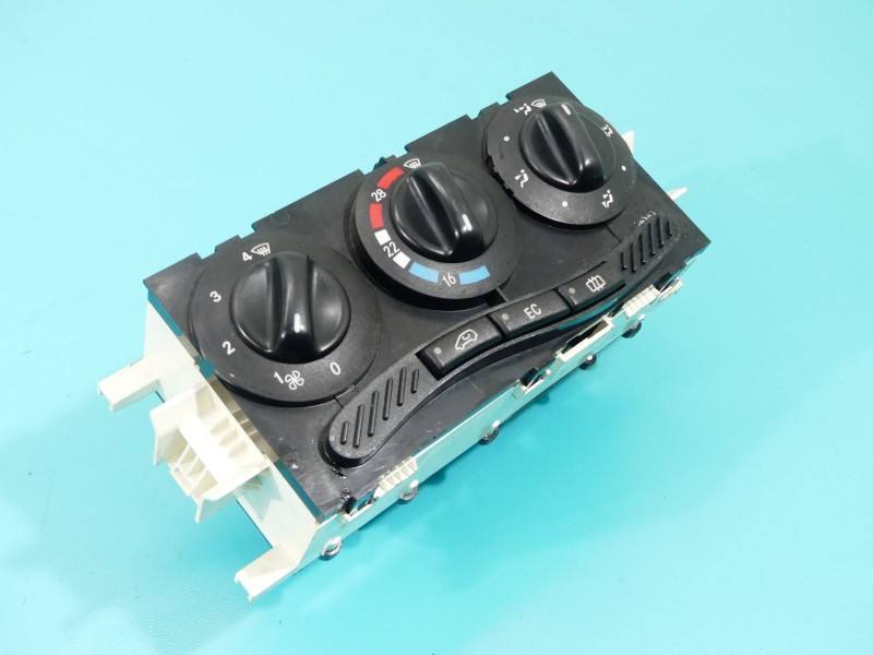 Блок керування пічкою клімат Mercedes A W168 1688300485
