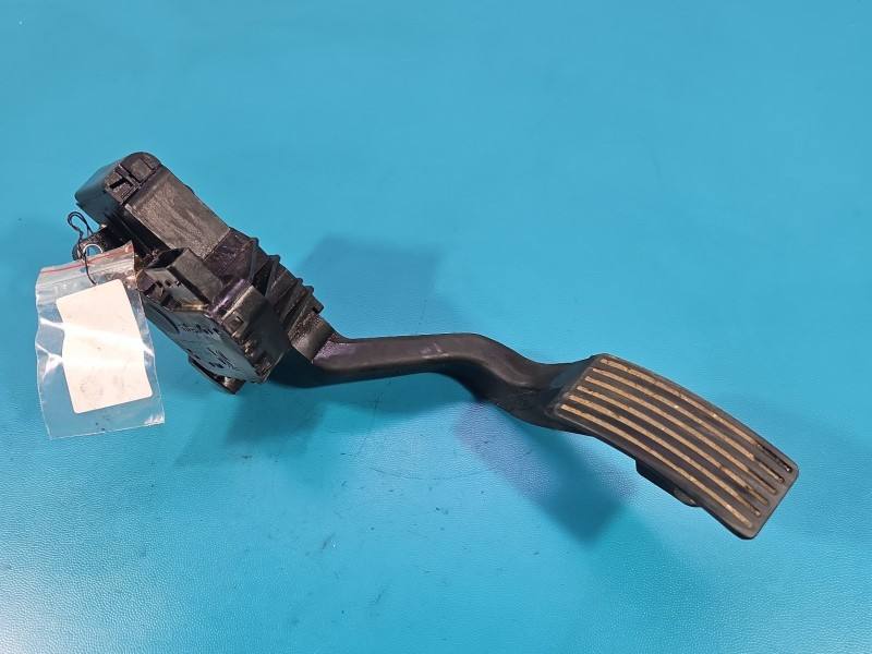 Педаль газу потенціометр Fiat Ducato 1369473080
