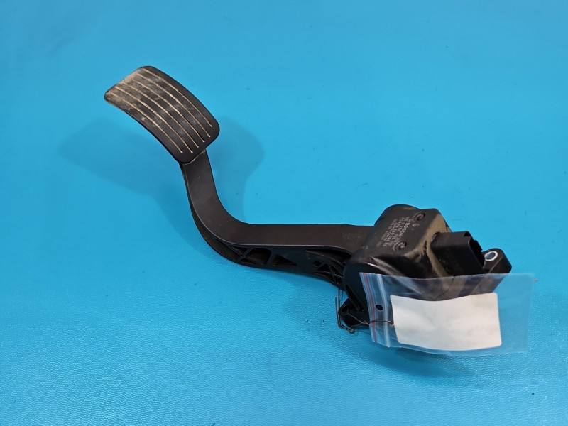 Педаль газу потенціометр Citroen Berlingo 9684834480
