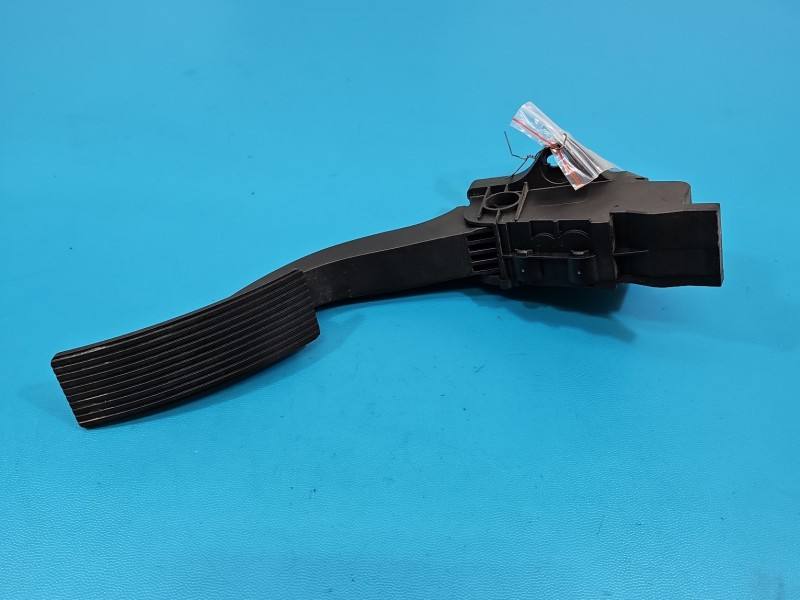 Педаль газа потенциометр Infiniti QX30 A2463001404