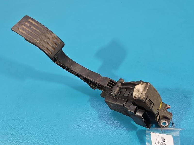 Педаль газу потенціометр Ford Focus 4M51-9F836-AH