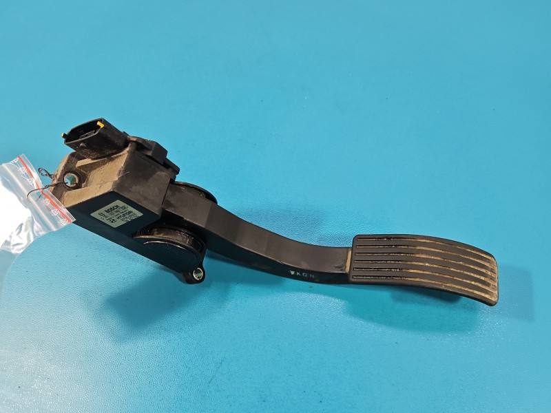 Педаль газу потенціометр Hyundai Santa Fe 0281002446