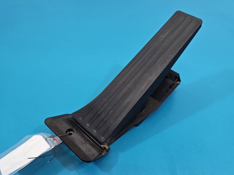 Педаль газу потенціометр BMW X3 F25 6852644