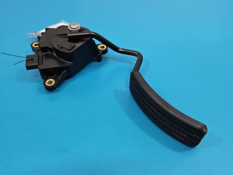 Педаль газу потенціометр Renault Modus 8200139319