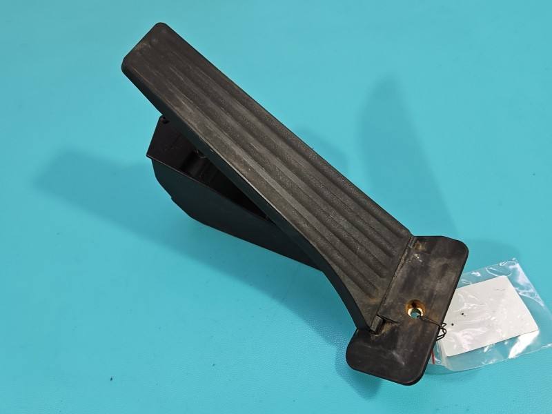 Педаль газу потенціометр BMW 5 G30 6859999