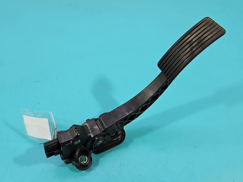Педаль газу потенціометр Citroen C-Crosser MN101544