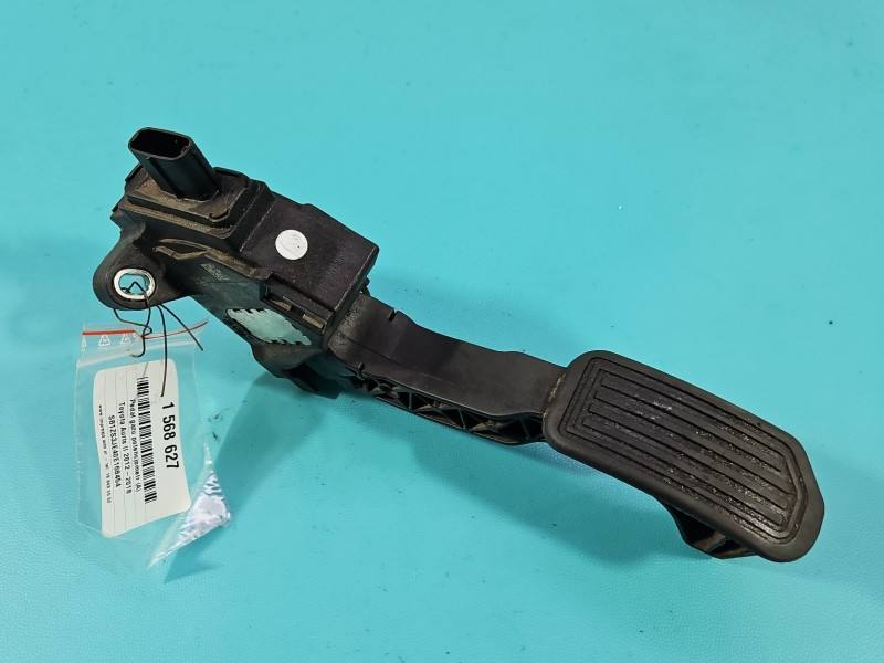 Педаль газу потенціометр Toyota Auris 78110-02120