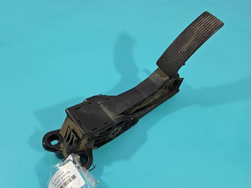 Педаль газу потенціометр Mercedes ML W164 A1643000004