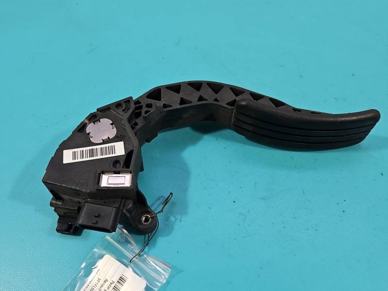 Педаль газа потенциометр Renault Trafic 180027179R — фото детали 4