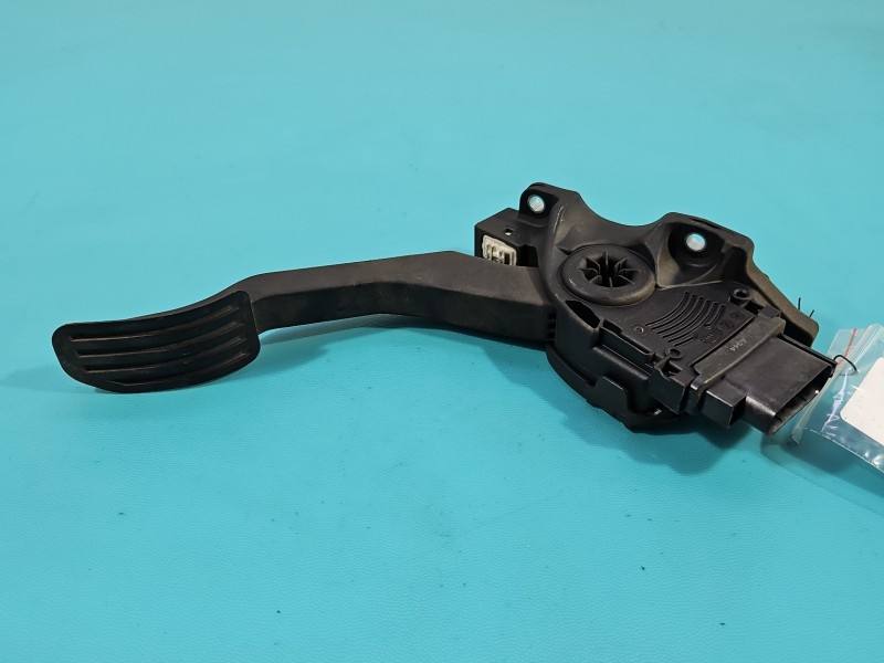 Педаль газу потенціометр Volvo S60 31329062