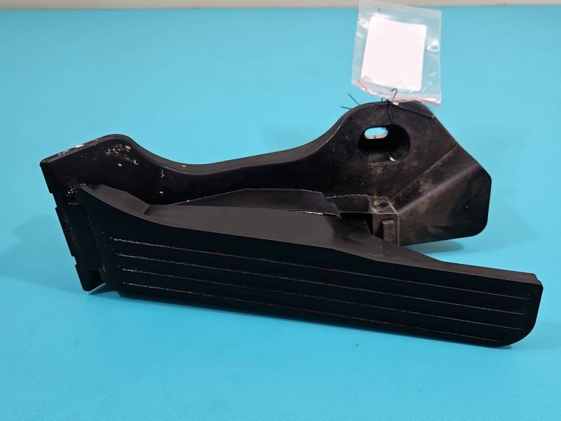 Педаль газу потенціометр Volkswagen Sharan 1K1723503ATK