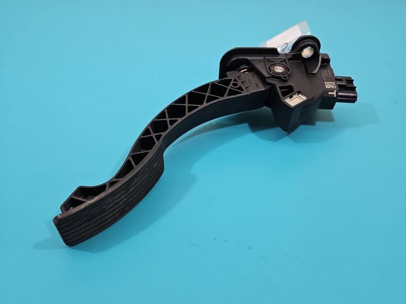 Педаль газа потенциометр Mitsubishi Outlander 1600A116