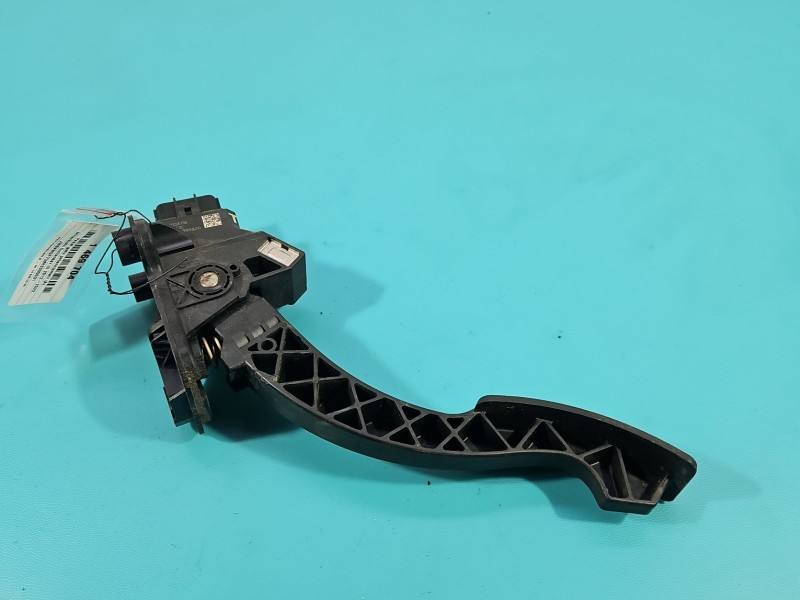 Педаль газу потенціометр Mitsubishi Outlander 1600A116