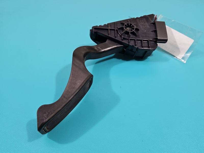 Педаль газу потенціометр Toyota Prius 78120-47050