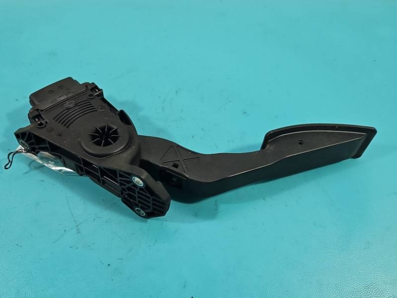 Педаль газу потенціометр Suzuki Swift 49400-68L51