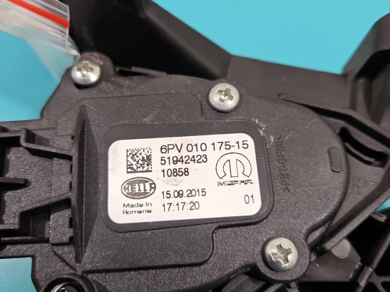Педаль газа потенциометр Jeep Renegade 6PV010175-15 — фото детали 6