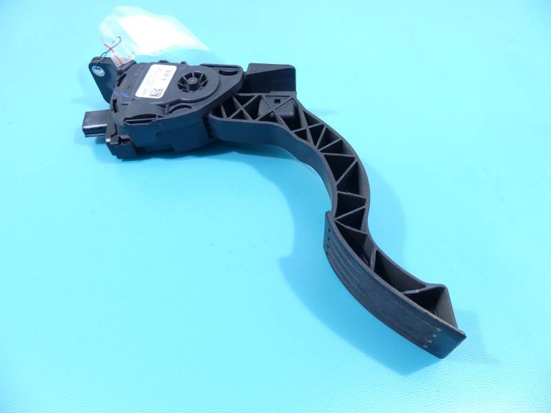 Педаль газу потенціометр Volvo V40 31280595