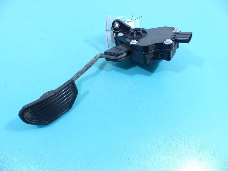 Педаль газу потенціометр Toyota Estima 78110-28011