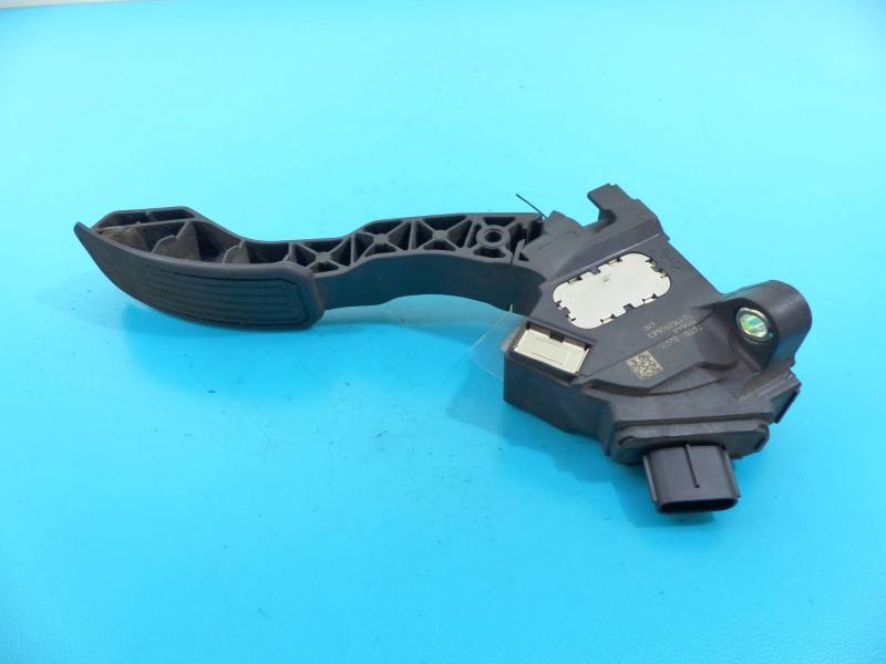 Педаль газа потенциометр Toyota Auris 78110-02011