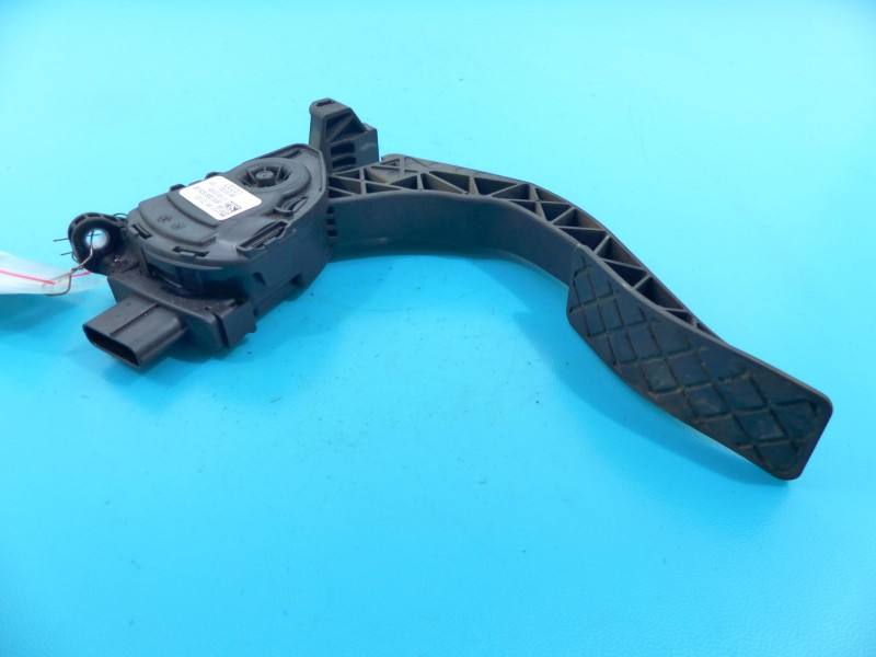 Педаль газу потенціометр Audi A4 B8 8K1721523