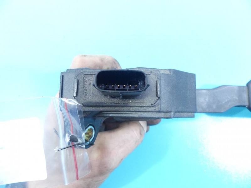 Педаль газа потенциометр Toyota Auris 78110-02010 — фото детали 7