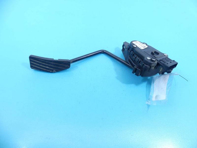 Педаль газа потенциометр Suzuki Ignis 9204283AE
