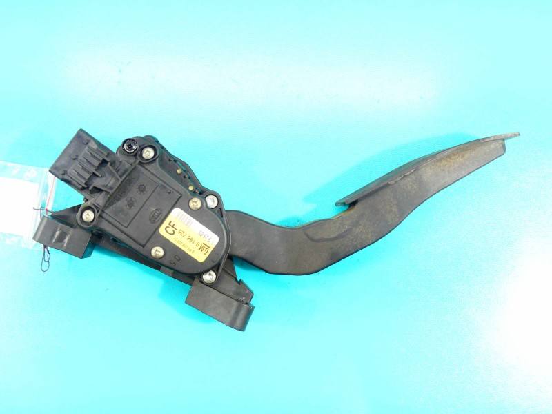 Педаль газу потенціометр Opel Signum 9186725