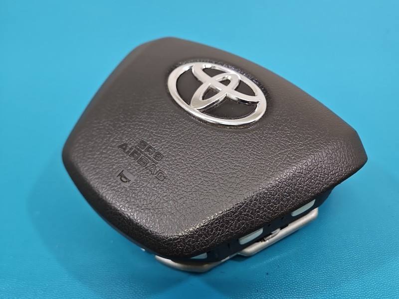 Подушка безопасности Airbag Toyota Verso 45130-0F030-B0