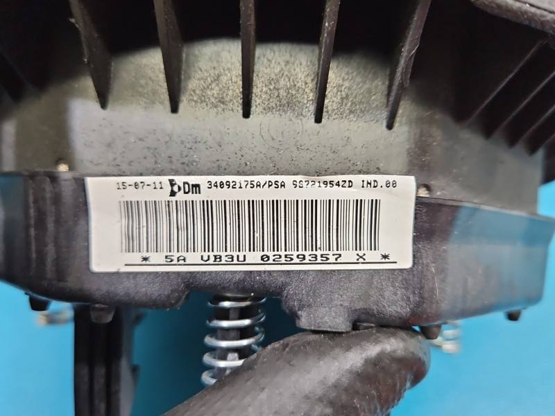 Подушка безпеки Airbag Peugeot Partner 96721954ZD — фото деталі 5