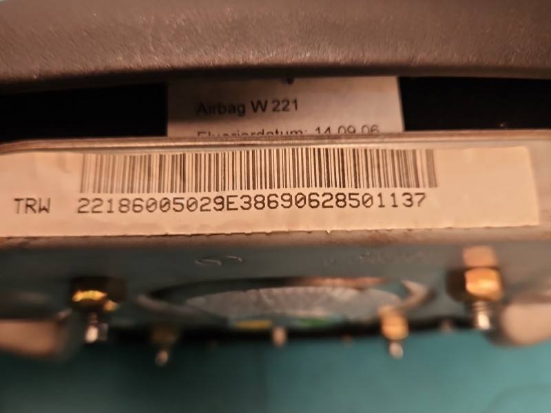 Подушка безпеки Airbag Mercedes S W221 — фото деталі 4