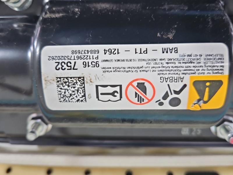 Подушка безпеки Airbag Chevrolet Aveo T300 — фото деталі 7
