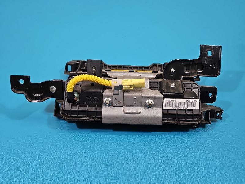 Подушка безпеки Airbag Hyundai I40 569703Z100RY — фото деталі 5