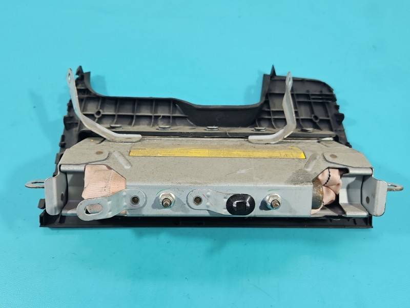 Подушка безпеки Airbag Toyota Yaris 2 — фото деталі 4
