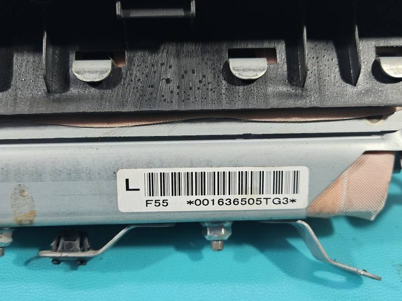 Подушка безпеки Airbag Toyota Yaris 2 — фото деталі 7