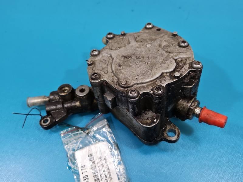 Вакуумний насос Volkswagen Passat B5 038145209C — фото деталі 2