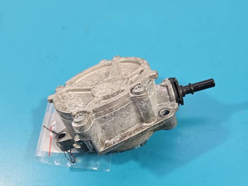 Вакуумный насос Toyota Proace City 9812133880 — фото детали 5