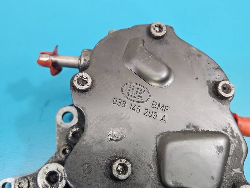 Вакуумный насос Volkswagen Sharan 038145209A — фото детали 3