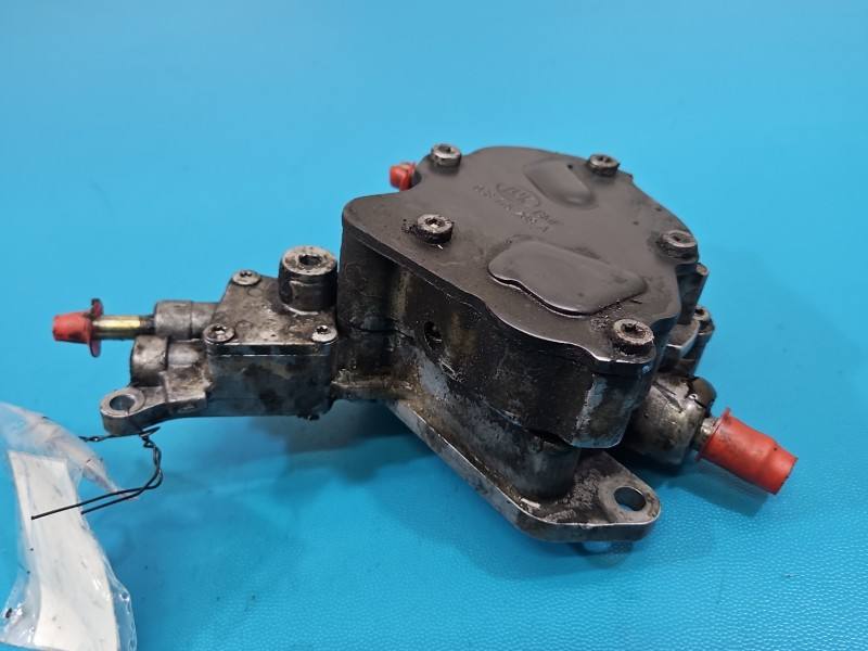 Вакуумный насос Volkswagen Sharan 038145209A — фото детали 4