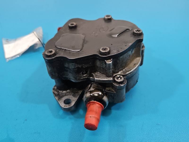 Вакуумный насос Volkswagen Sharan 038145209A — фото детали 5