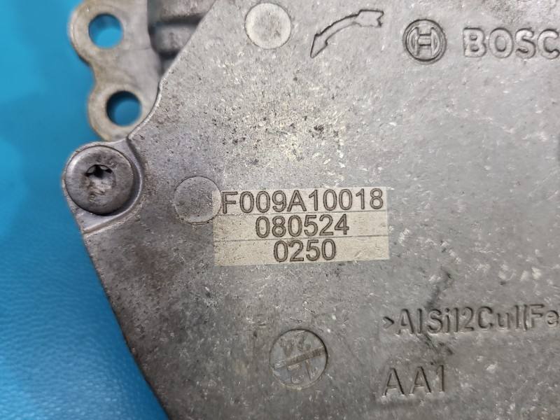 Вакуумний насос Toyota Yaris 4 F009A10018 — фото деталі 3