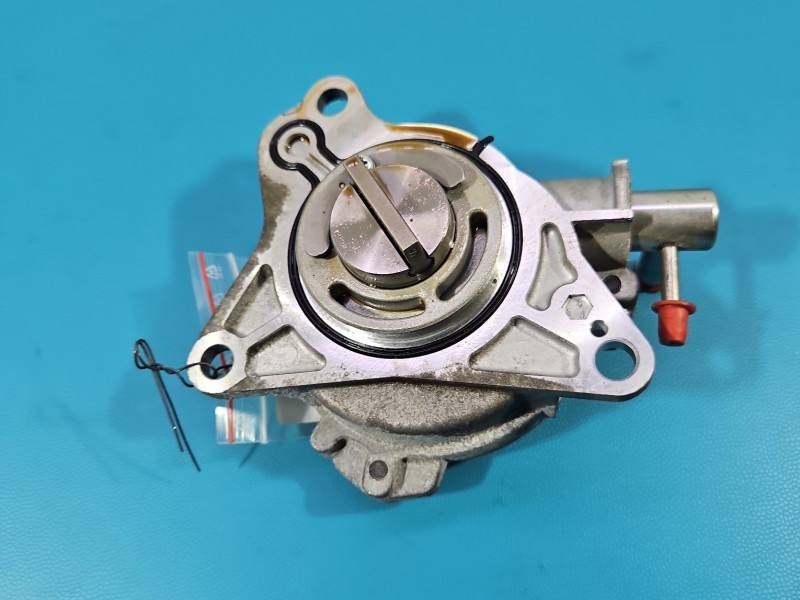 Вакуумный насос Suzuki Sx4 9618-6695 — фото детали 4