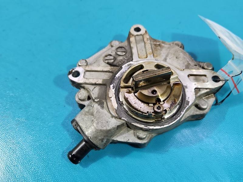 Вакуумний насос BMW 3 E90 724807220 — фото деталі 3