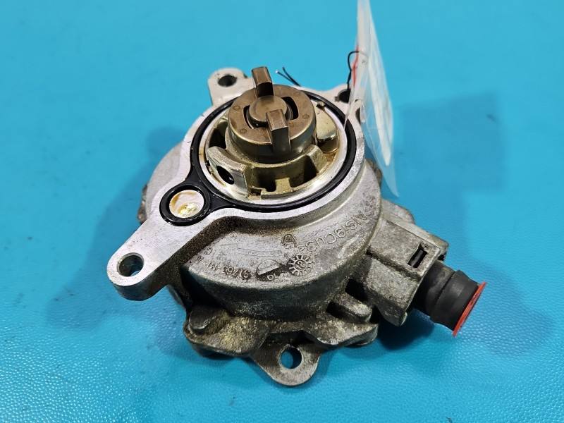 Вакуумний насос Land Rover Range Rover BB5E-2A451-BB — фото деталі 3