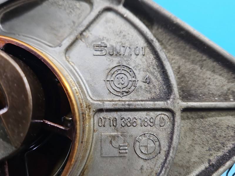 Вакуумний насос BMW X3 F25 0710336182A — фото деталі 3
