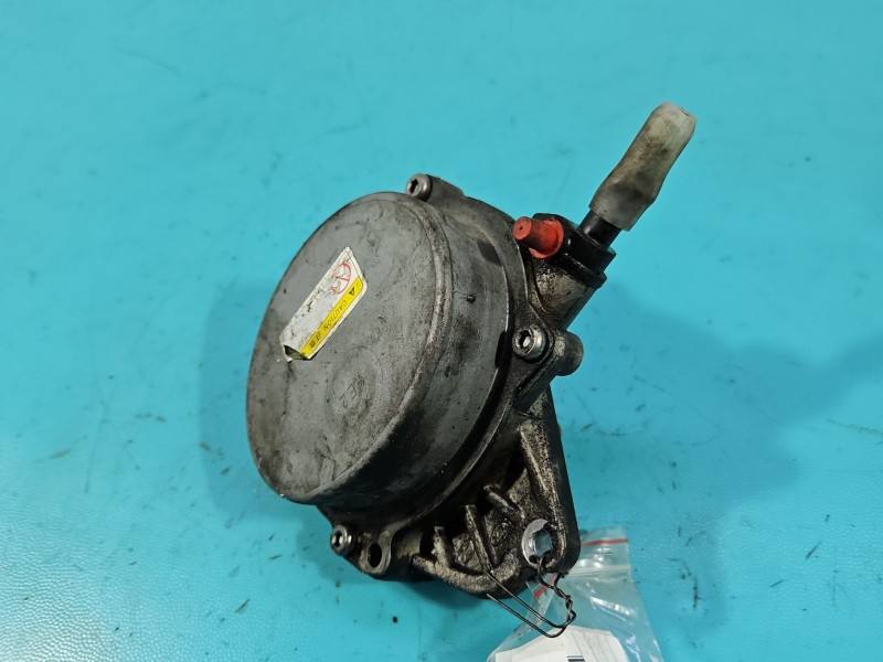 Вакуумний насос Hyundai I40 28810-2A500 — фото деталі 4