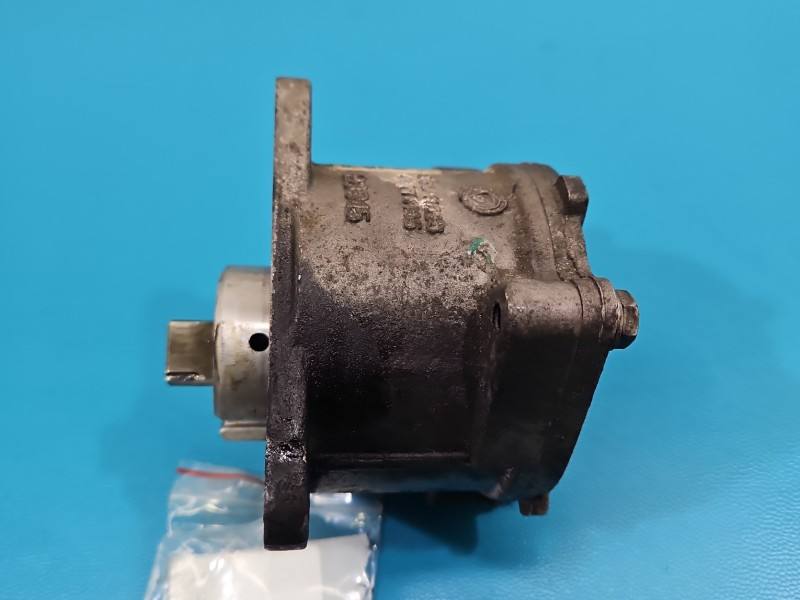 Вакуумный насос Fiat Bravo 55205443 — фото детали 10