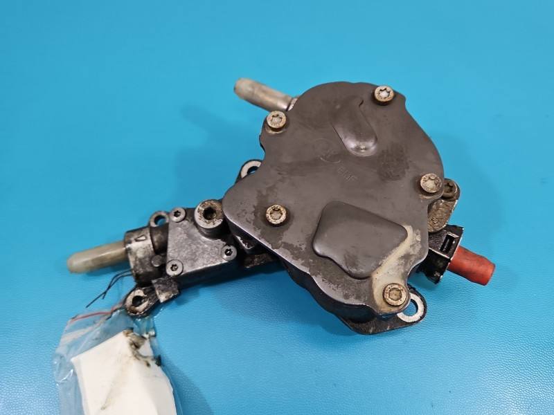 Вакуумний насос Seat Leon 038145209H — фото деталі 4