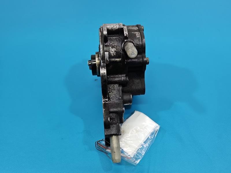 Вакуумний насос Seat Leon 038145209H — фото деталі 7